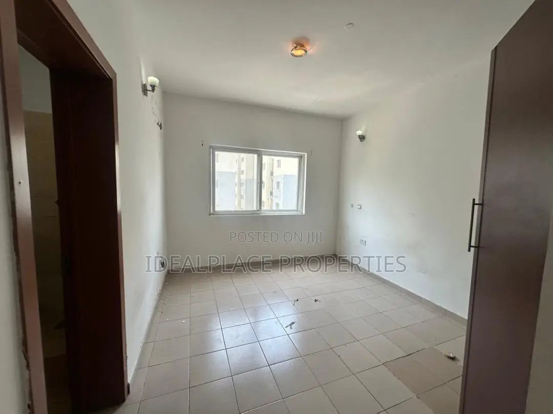 3bdrm Apartment in Ikate for rent