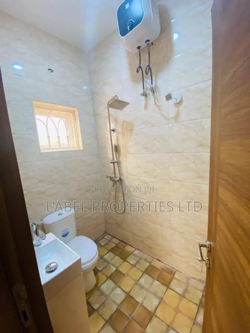 2bdrm Block of Flats in Kubwa F14 for rent