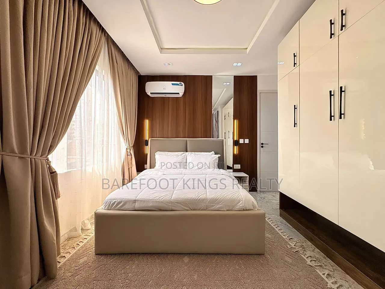Luxury 2 Bedroom Apartment