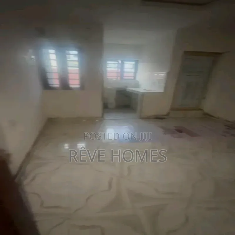 Studio Apartment in Shomolu / Shomolu for rent