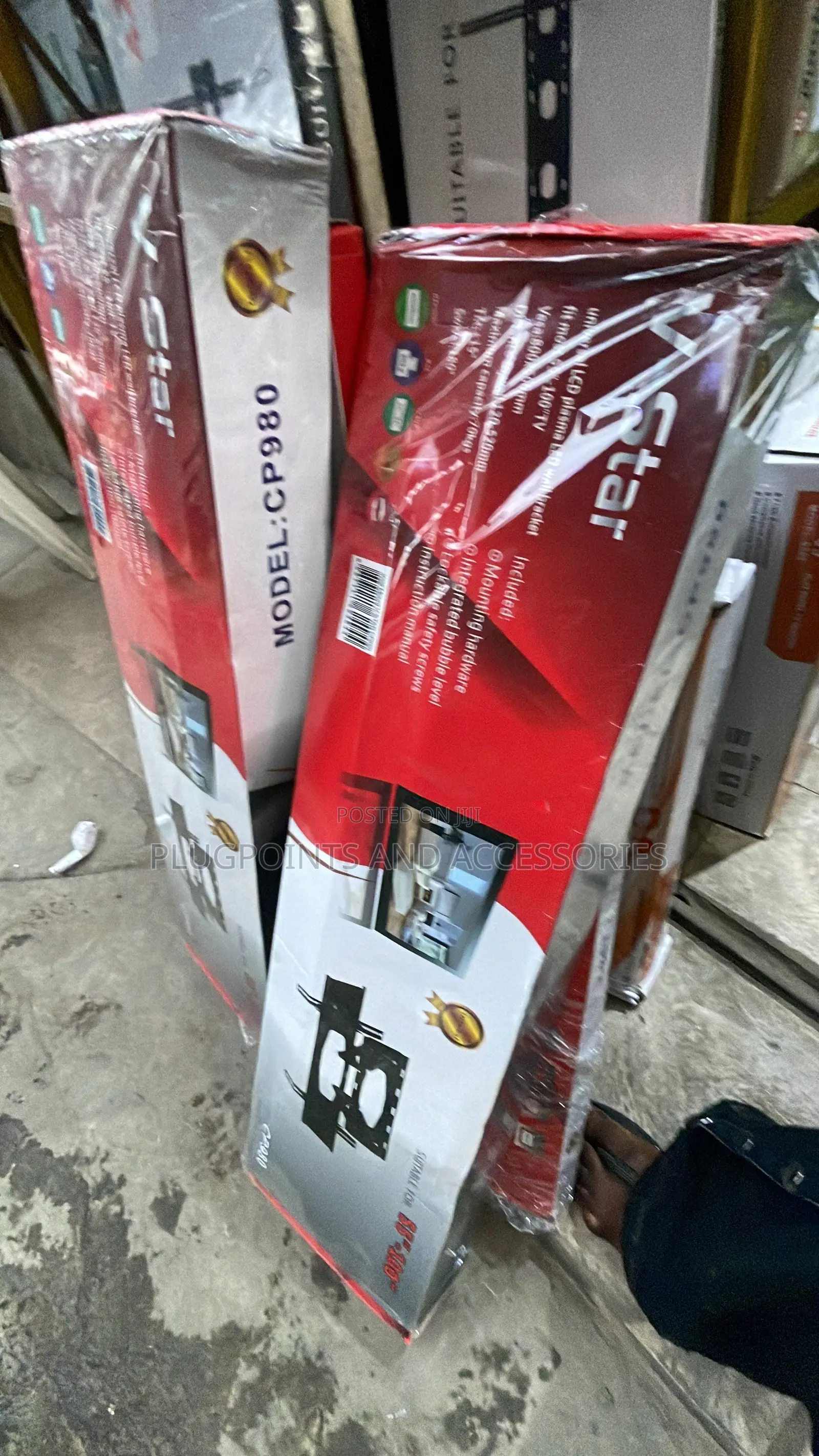 Adjustable 100” TV Wall Hanger