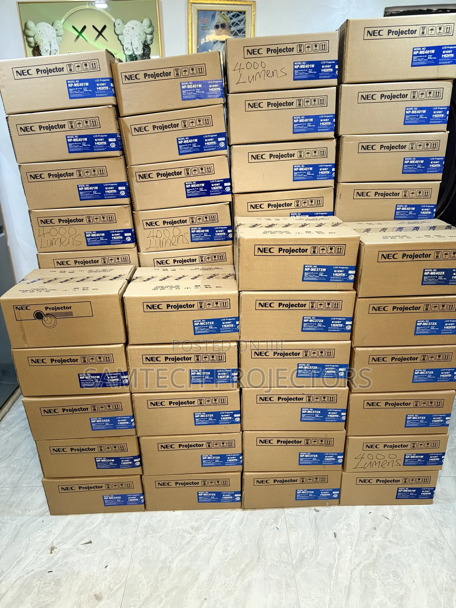 Supply of All Types of projectors.Abuja,Lagos, Kaduna,Kano,Ibadan,etc