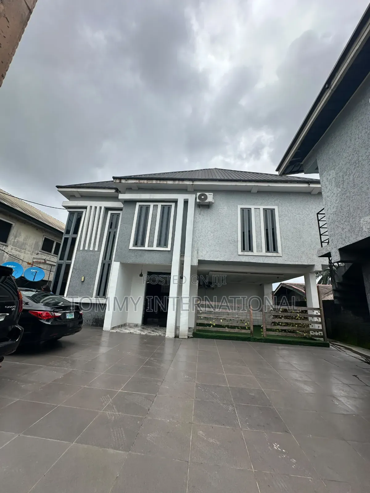 Furnished 9bdrm Duplex in Port-Harcourt for sale