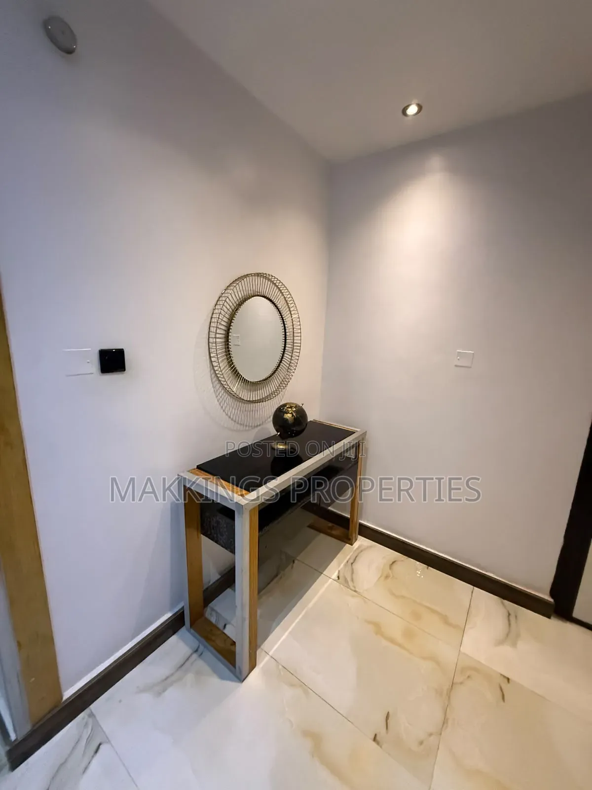 Furnished 3bdrm Apartment in Banana Island for rent