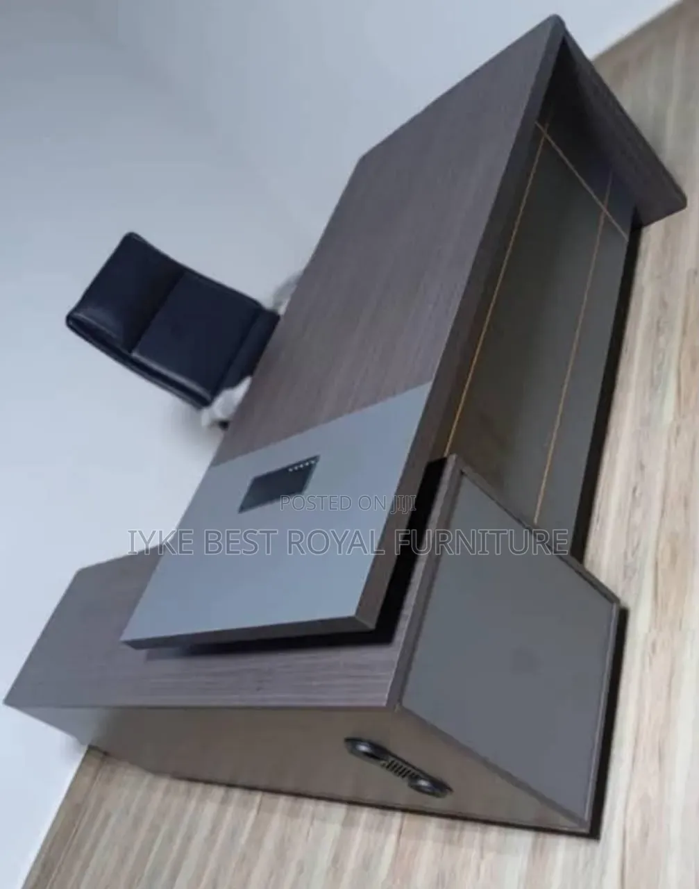 Office Executive Table With Extension 