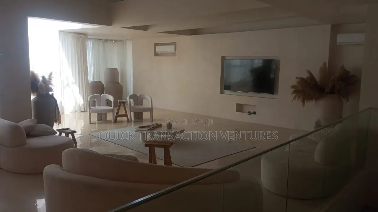 Furnished 5bdrm House in Pinnock Beach Estate, Osapa london for sale