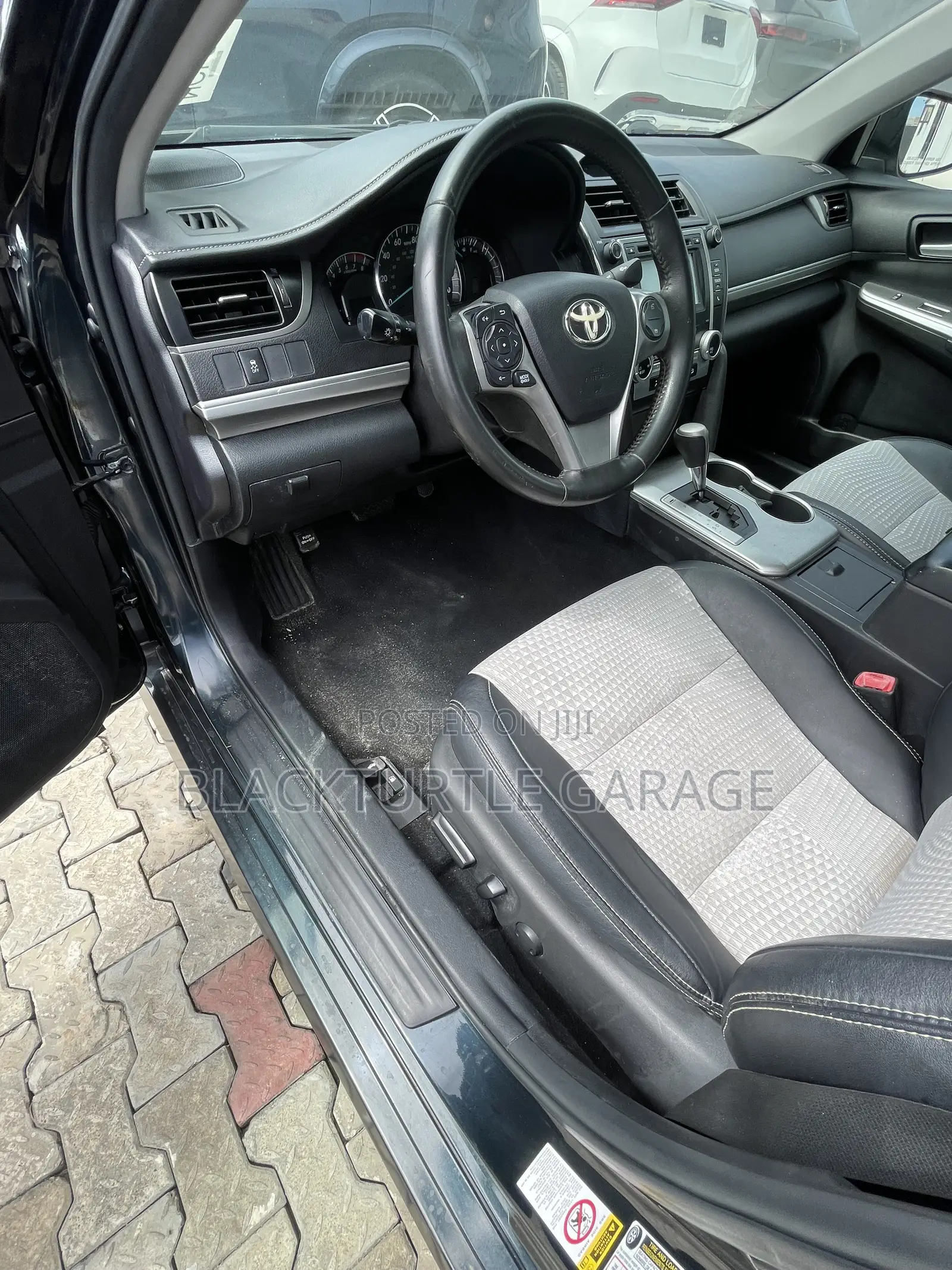 Toyota Camry 2012 Black