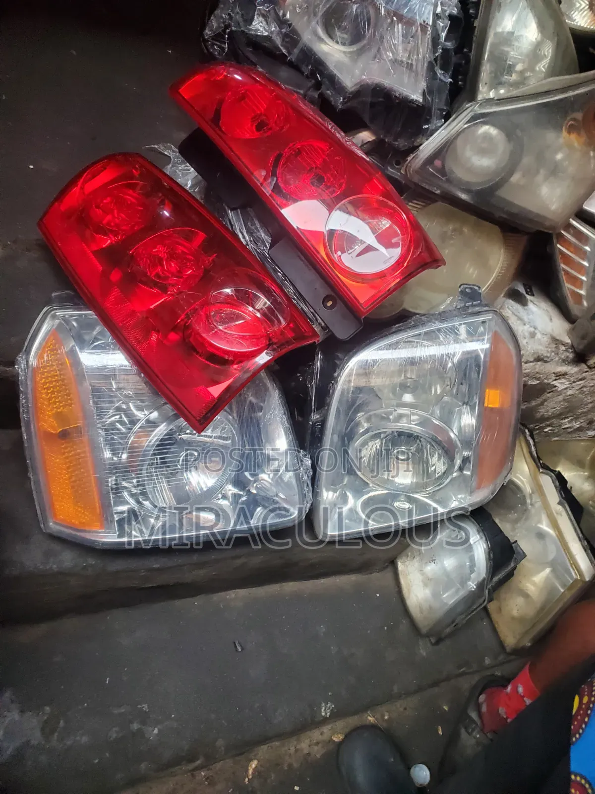 Complete Front and Back GMC Yokon 2008,2010 Model