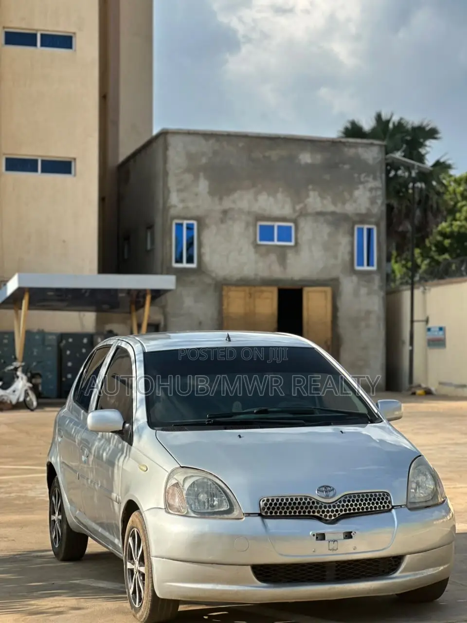 Toyota Yaris 2004 Silver