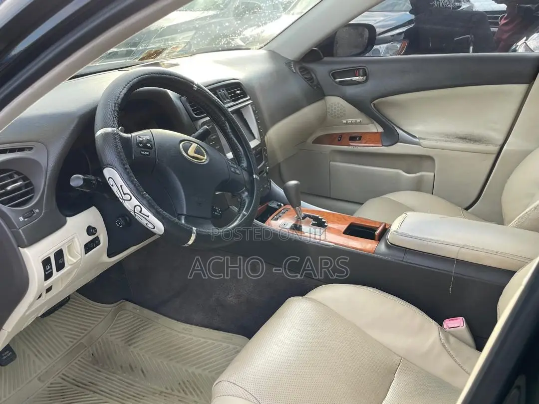 Lexus IS 2009 Black