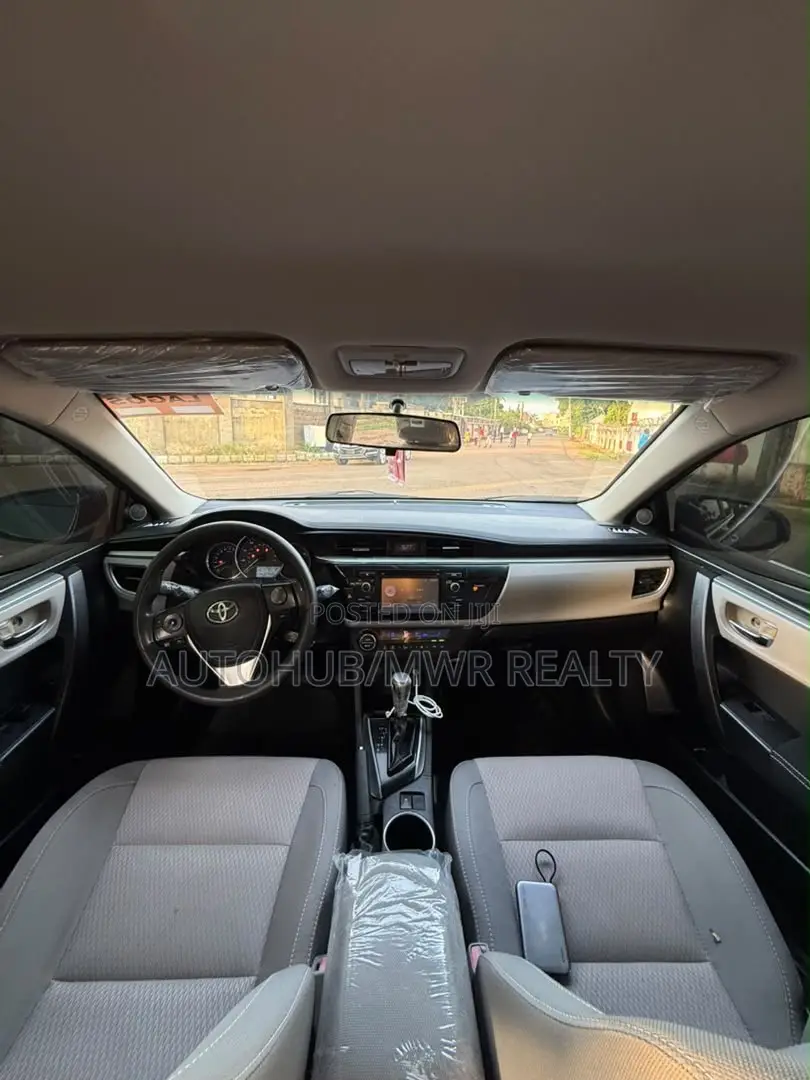 Toyota Corolla 2015 Gray