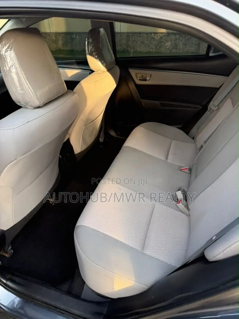 Toyota Corolla 2015 Gray