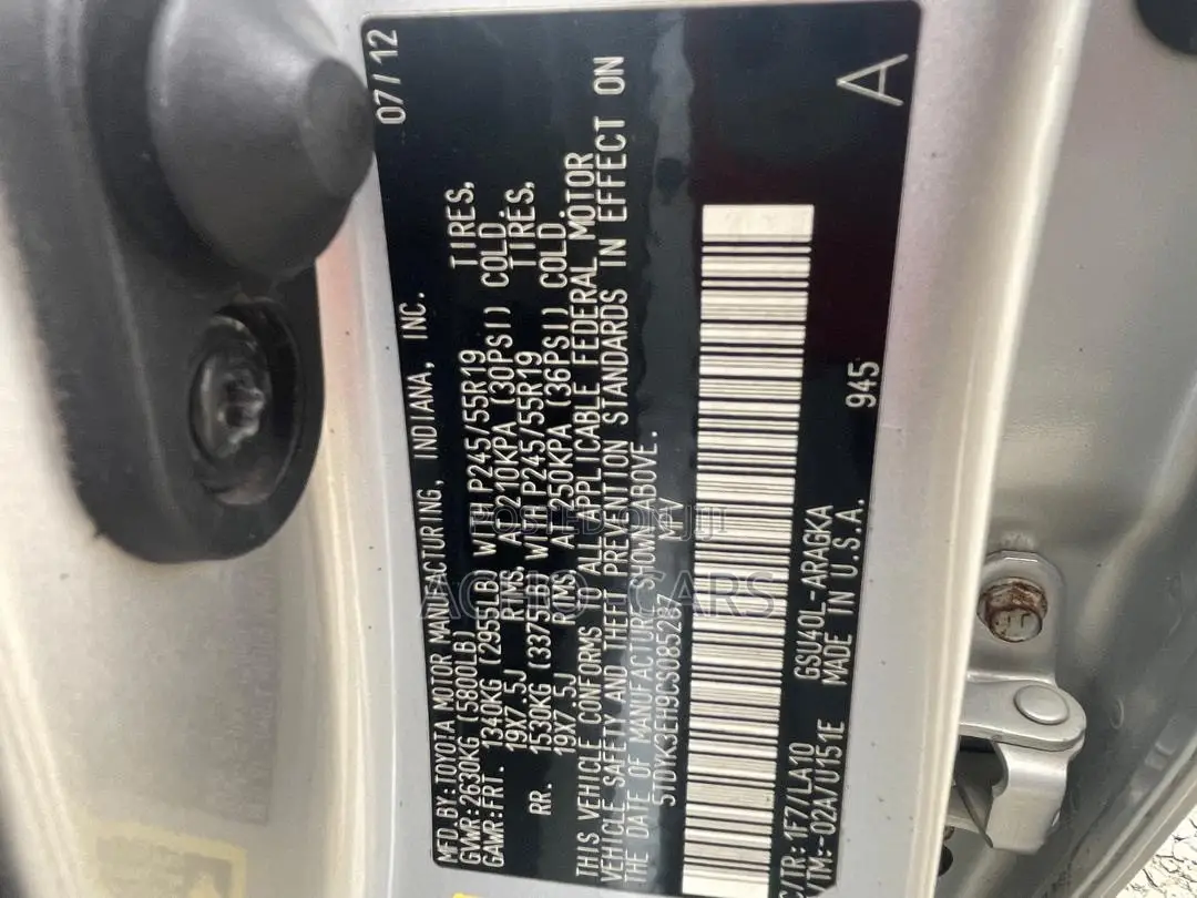 Toyota Highlander 2013 Silver