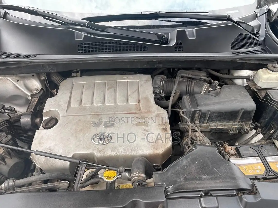 Toyota Highlander 2013 Silver