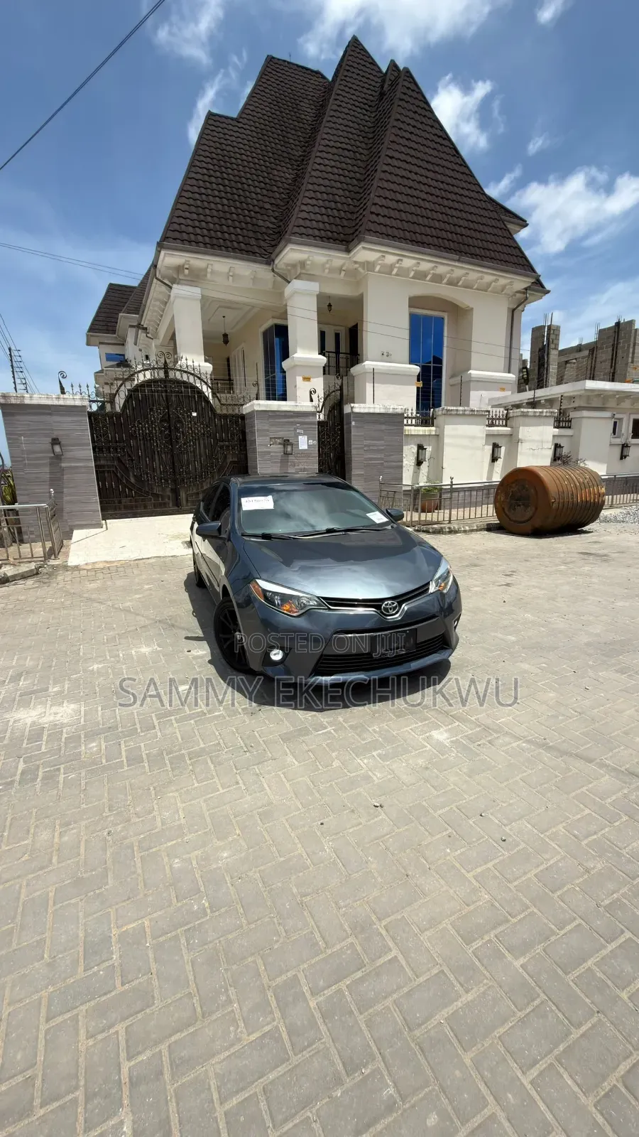Toyota Corolla LE 4dr Sedan (1.8L 4cyl CVT) 2015 Gray