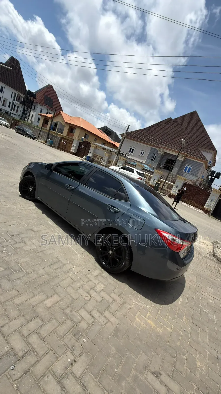 Toyota Corolla LE 4dr Sedan (1.8L 4cyl CVT) 2015 Gray