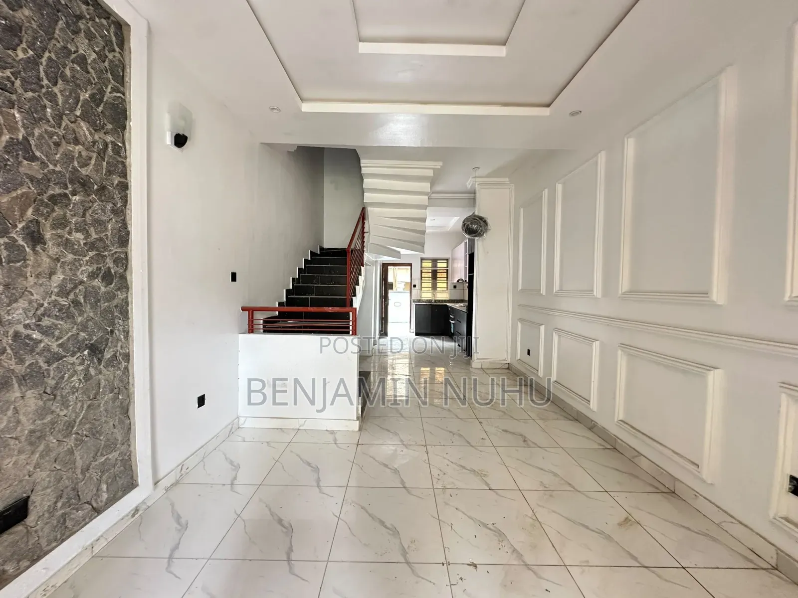 2bdrm Duplex in In A Secure Estate, Sangotedo for rent