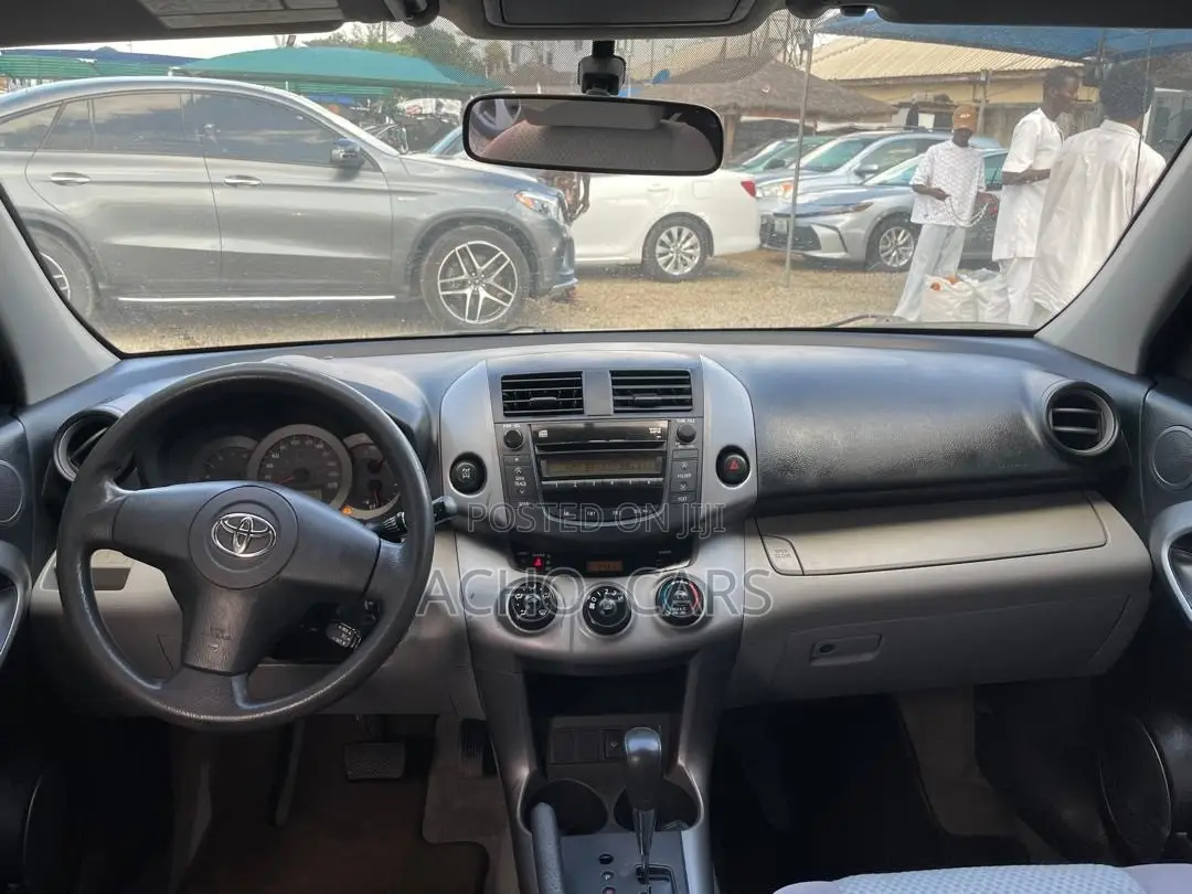 Toyota RAV4 2008 Silver