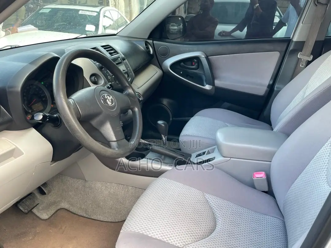 Toyota RAV4 2008 Silver