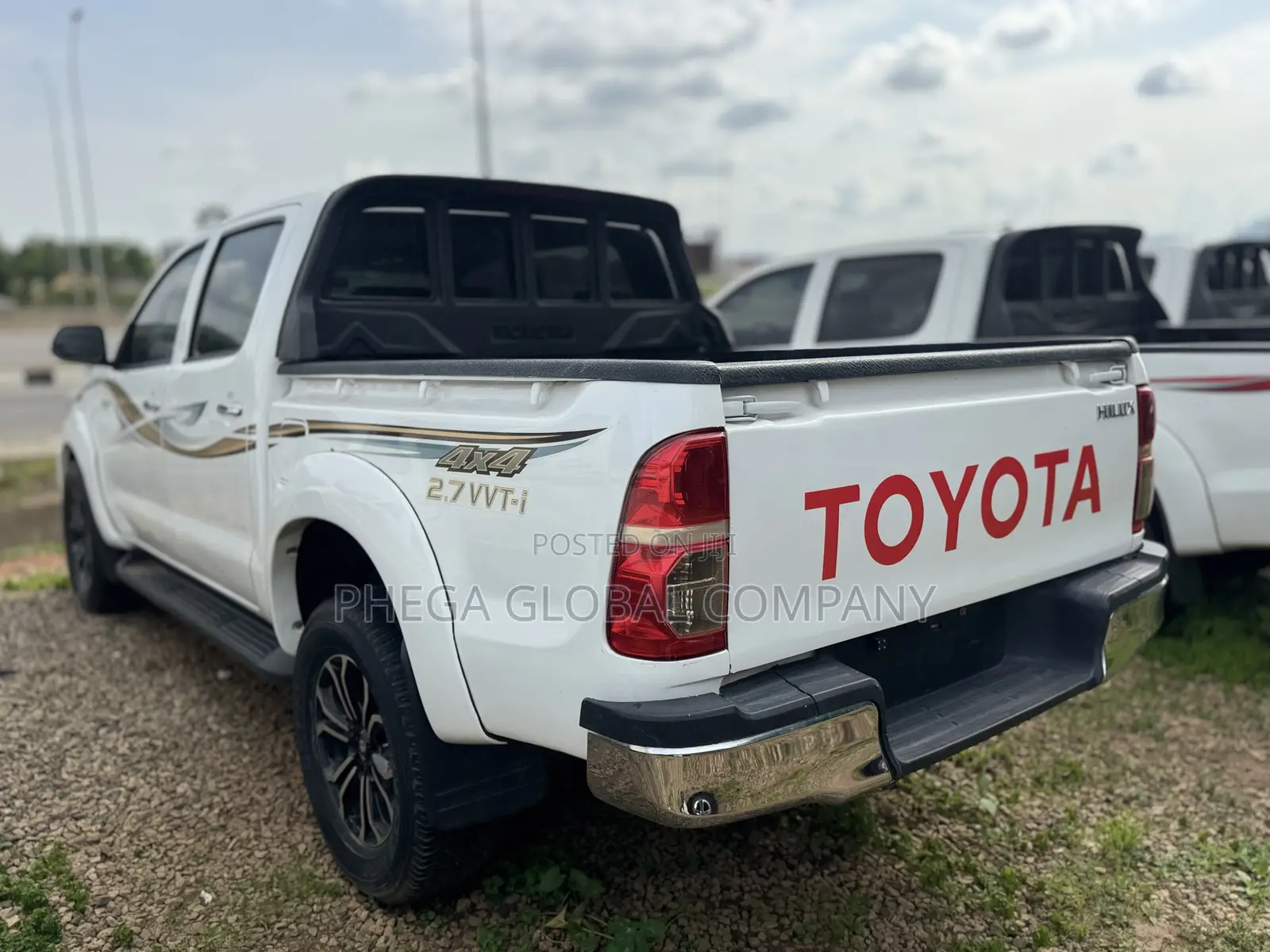 Toyota Hilux 2.0 VVT-i SRX 2011 White
