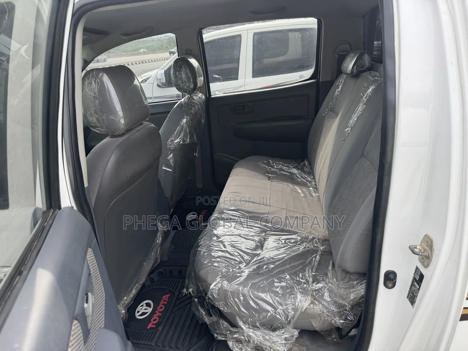 Toyota Hilux 2.0 VVT-i SRX 2011 White