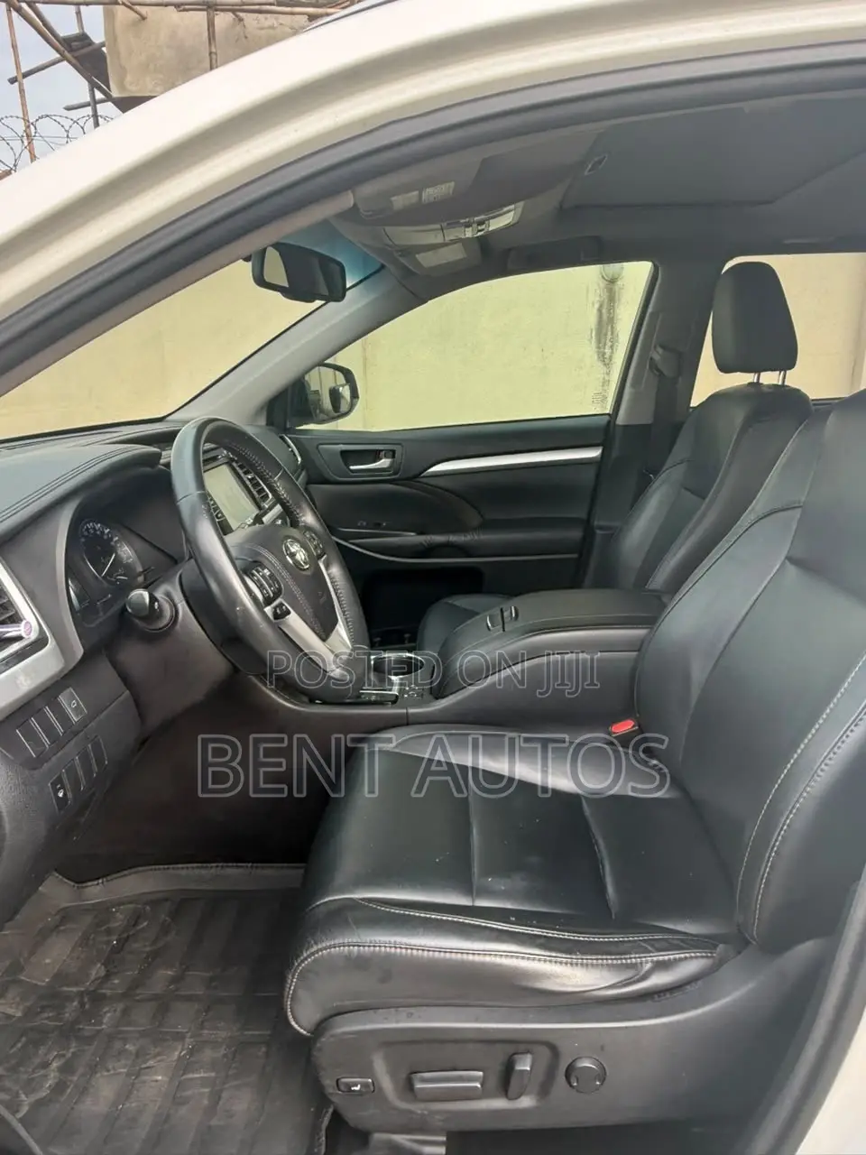 Toyota Highlander XLE V6 4x4 (3.5L 6cyl 6A) 2016 White