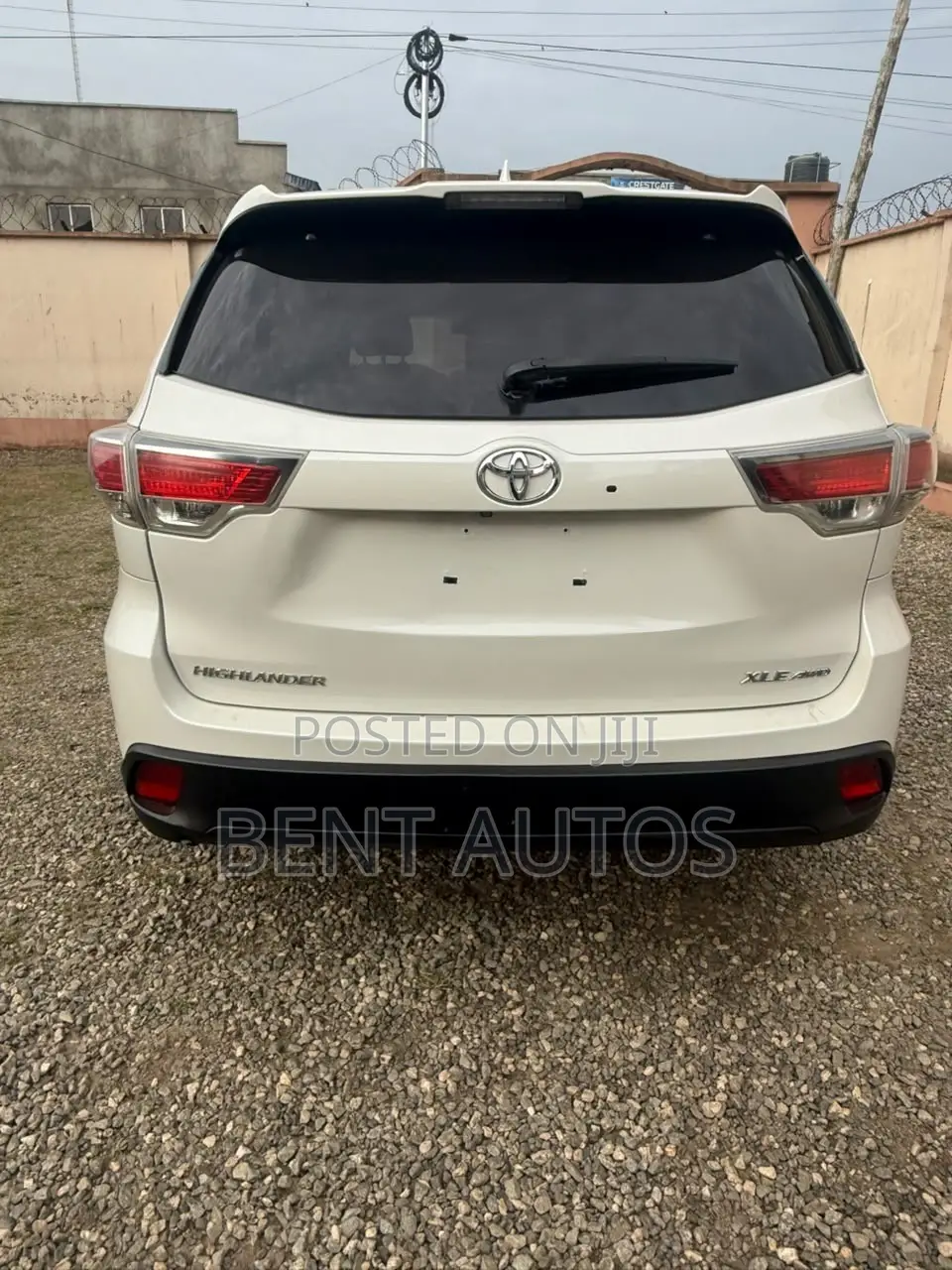 Toyota Highlander XLE V6 4x4 (3.5L 6cyl 6A) 2016 White