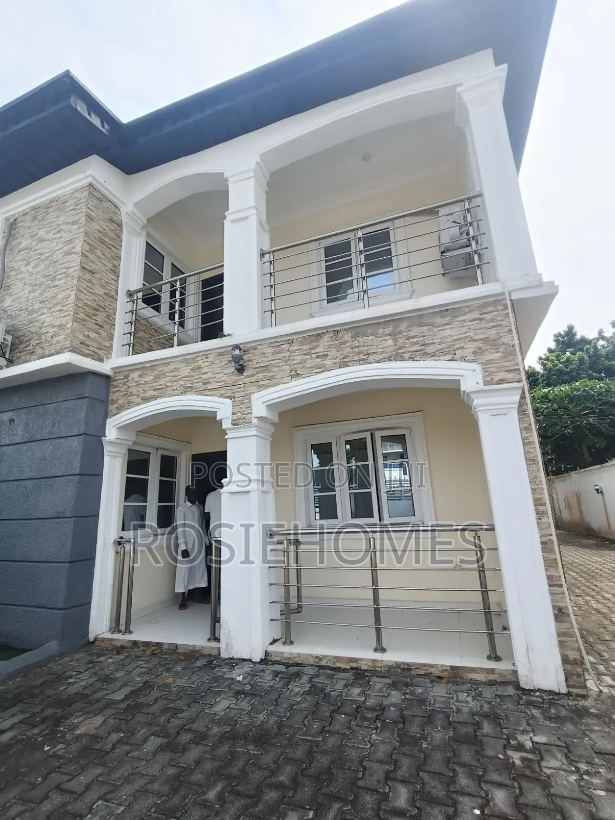 3bdrm Block of Flats in Chapati, Elemoro for rent