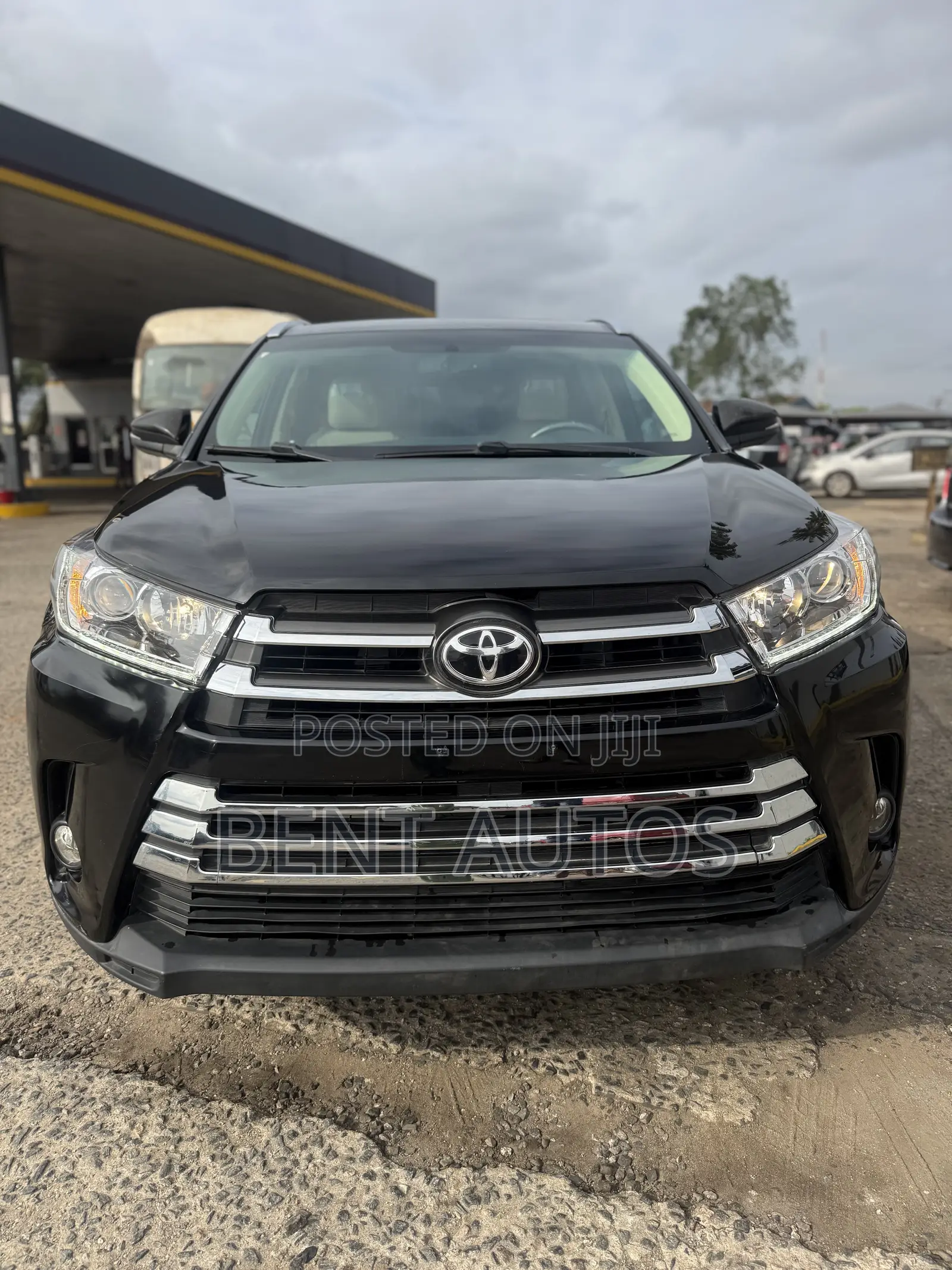 Toyota Highlander XLE 4dr SUV AWD (3.5L 6cyl 6A) 2015 Black