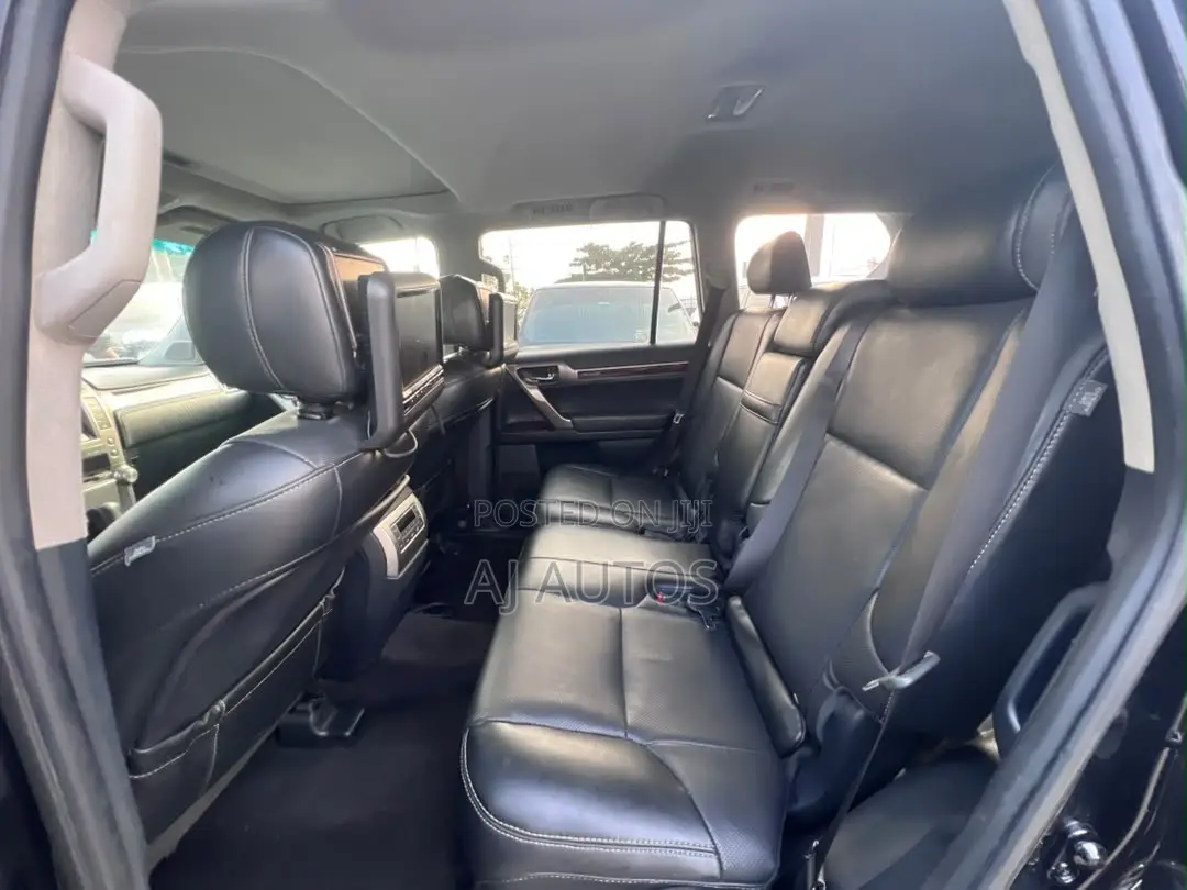 Lexus GX 460 2011 Black
