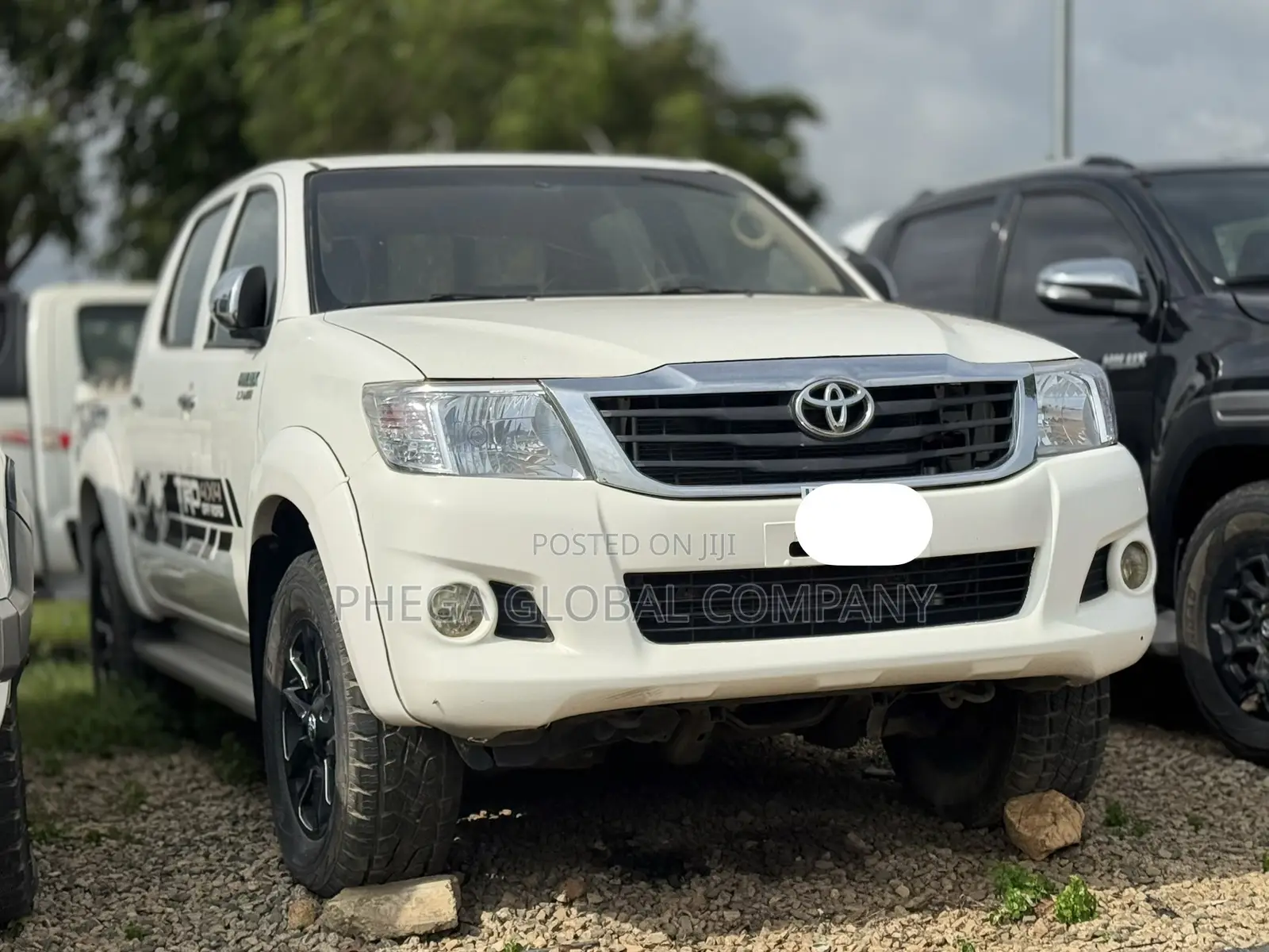 Toyota Hilux 2008 White