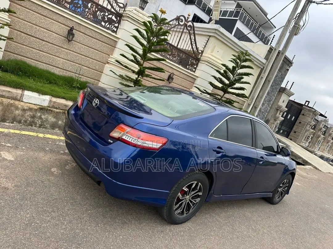 Toyota Camry 2009 Blue