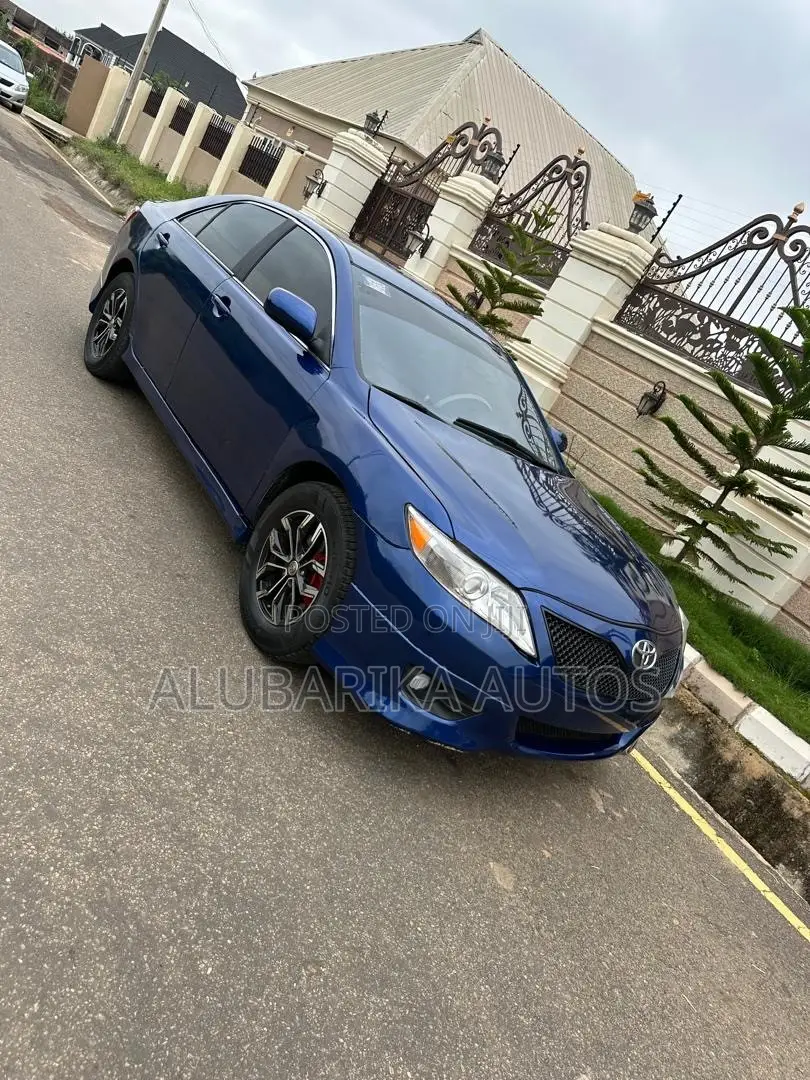 Toyota Camry 2009 Blue