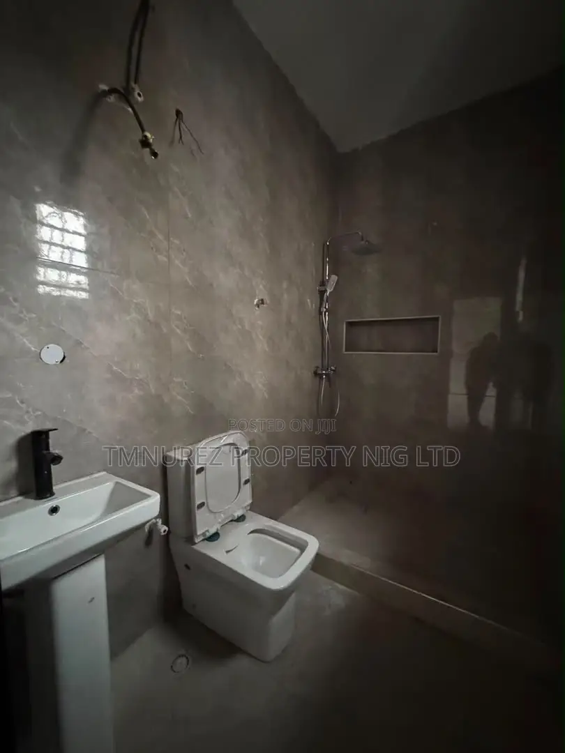 4bdrm Duplex in Ikeja, Opebi for sale
