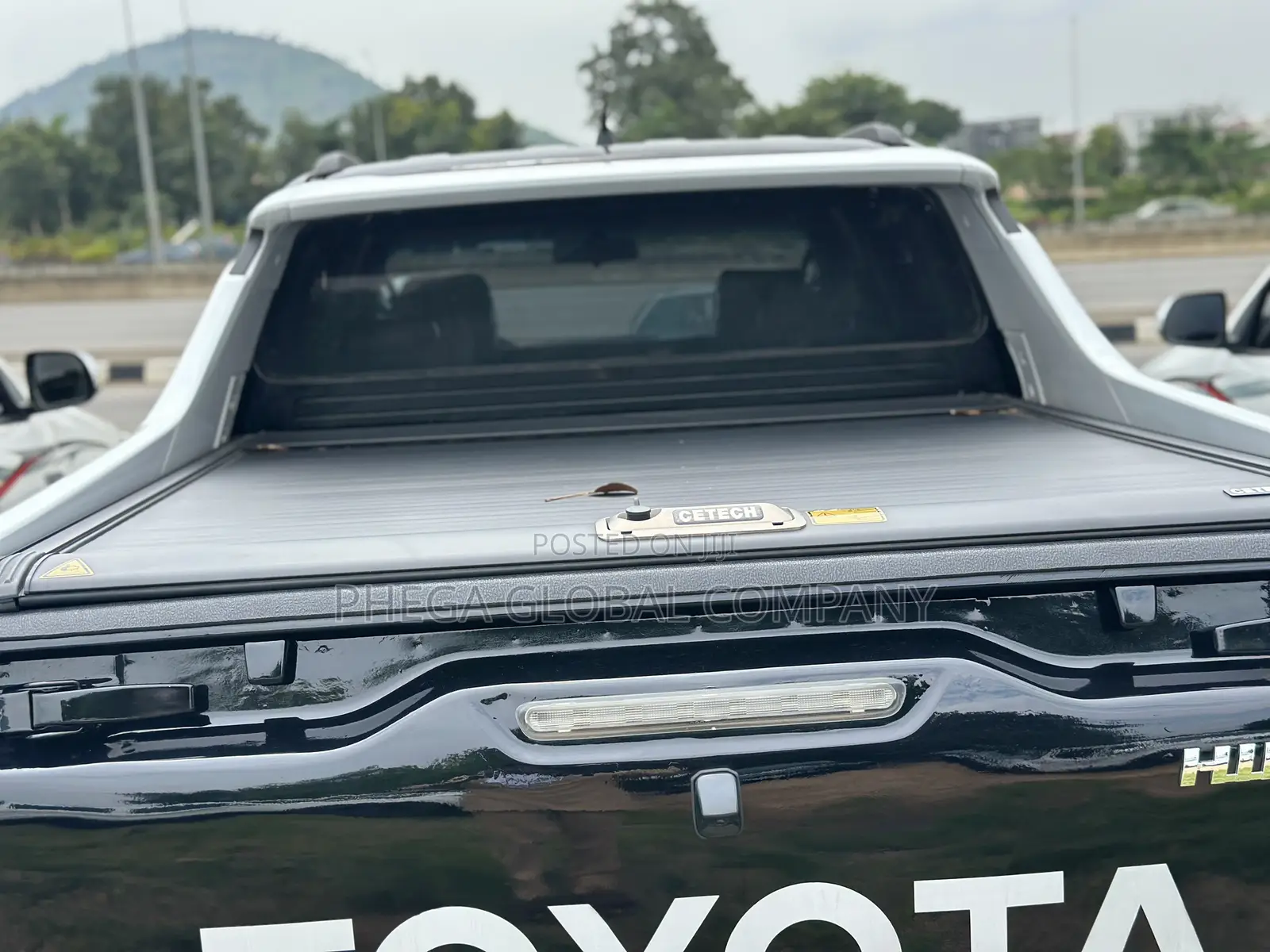 Toyota Hilux 2.0 VVT-i 2012 Black