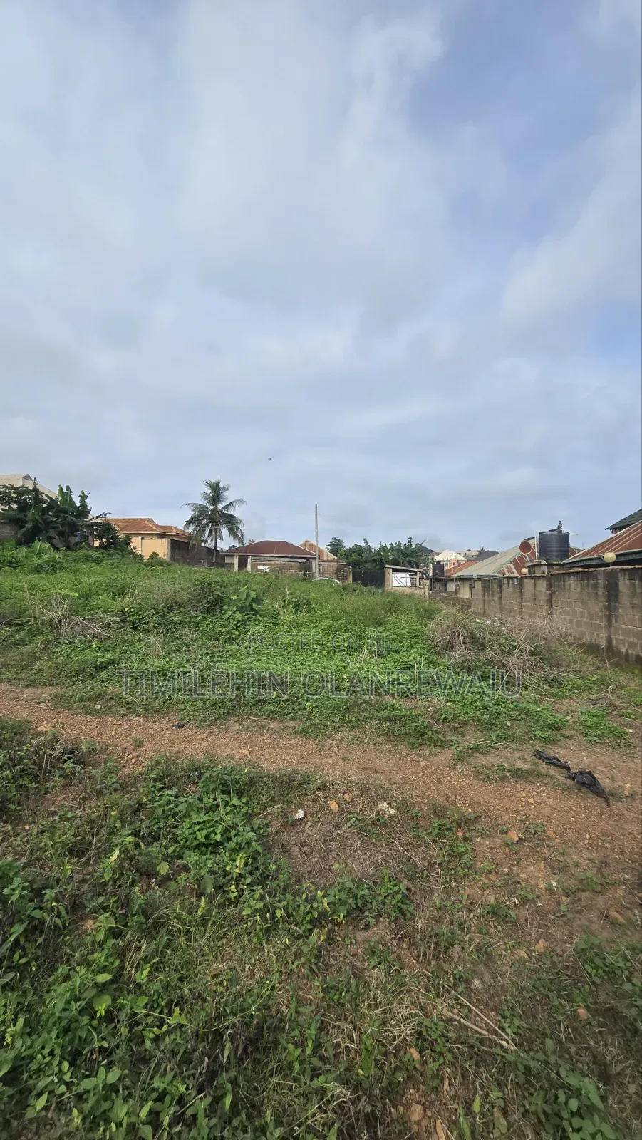 11⁄2 Plot of Land at Akobo Ibadan
