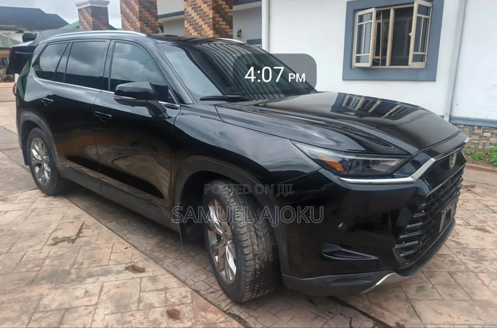 Toyota Highlander XLE AWD 2024 Black