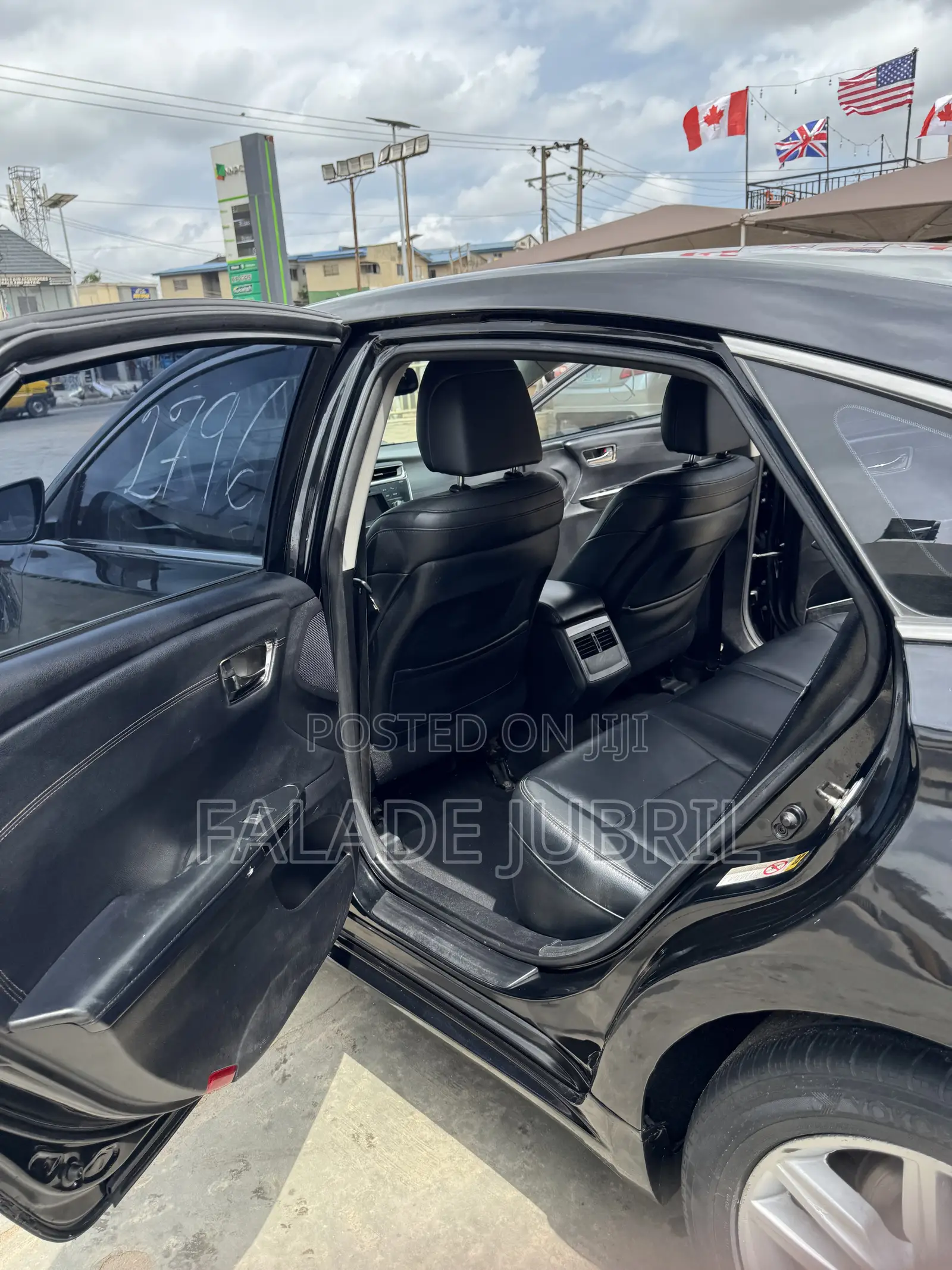 Toyota Avalon XLE Premium Sedan FWD (3.5L 6cyl 6A) 2013 Black