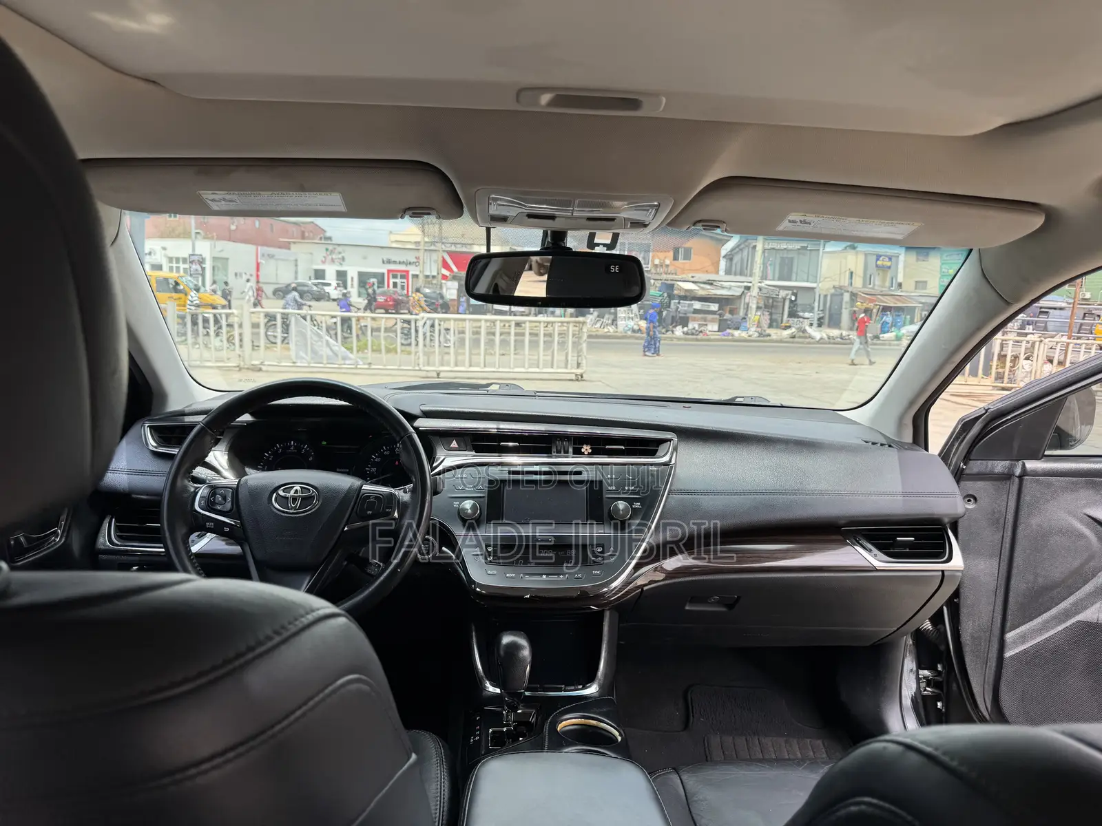 Toyota Avalon XLE Premium Sedan FWD (3.5L 6cyl 6A) 2013 Black