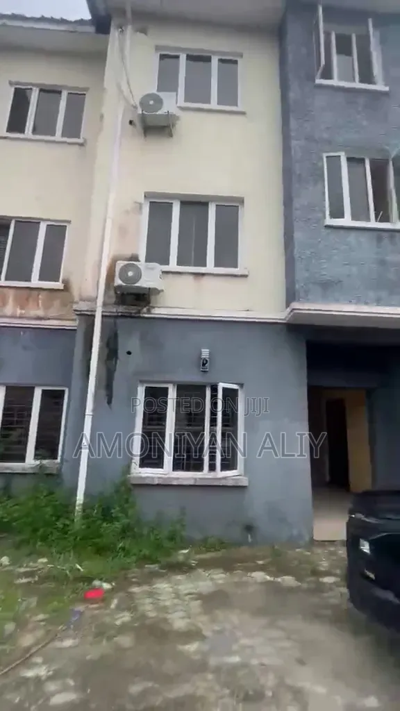 Mini Flat in Buenevista Estate, Lekki Expressway for sale