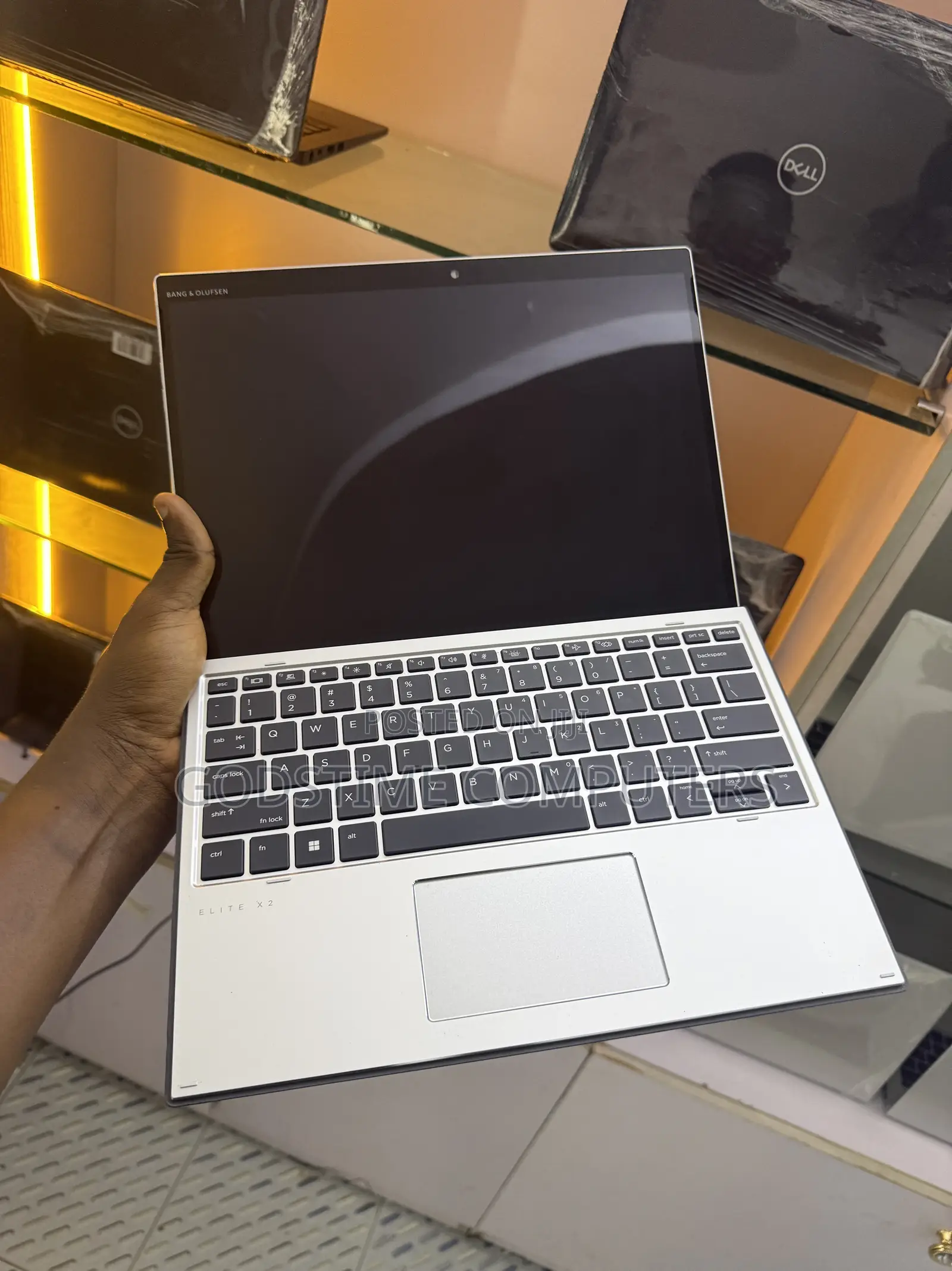 New Laptop HP Elite X2 G8 16GB Intel Core i5 SSD 512GB