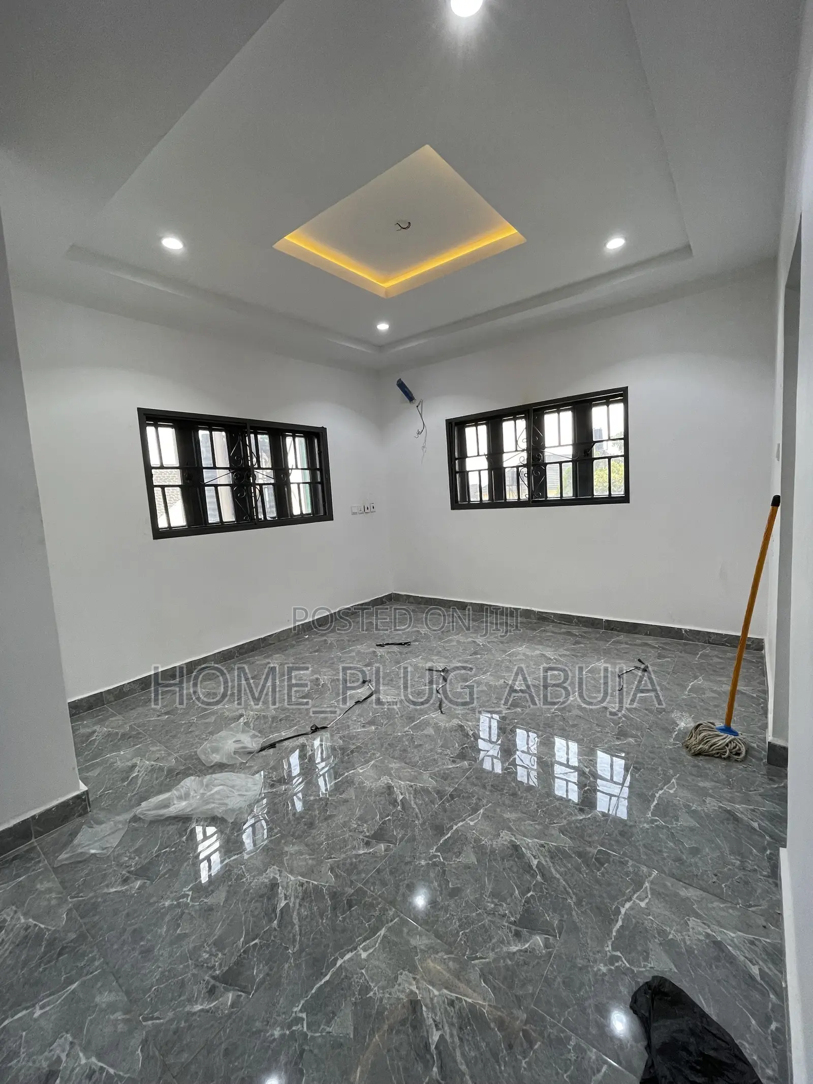 2bdrm Block of Flats in Off News Engineering, Dawaki for rent