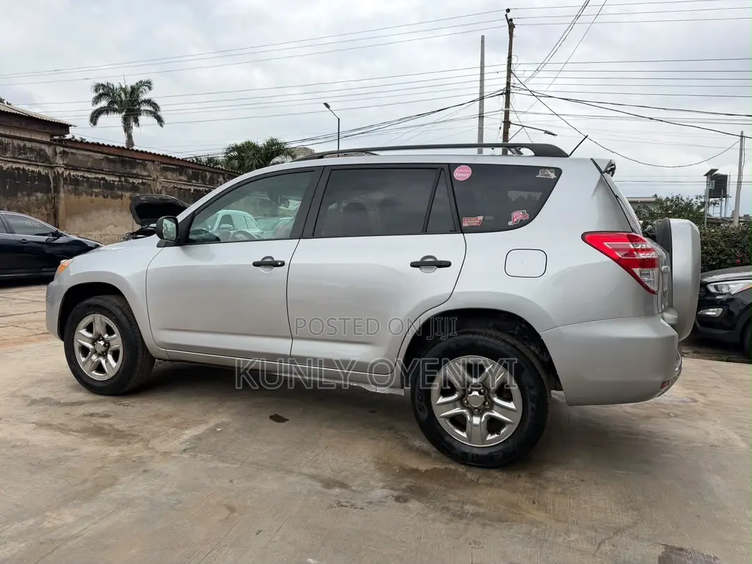 Toyota RAV4 2.5 4x4 2011 Silver