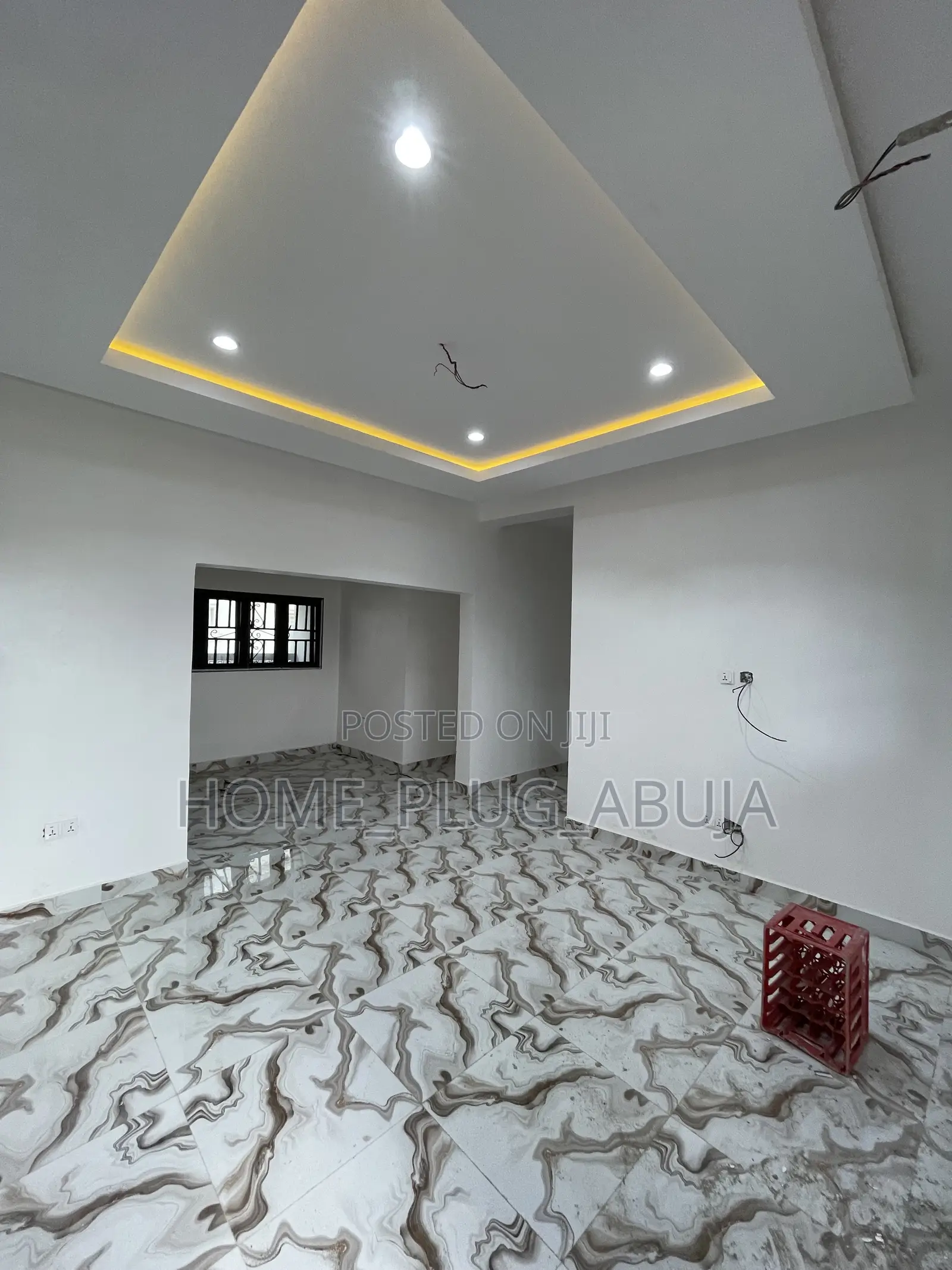 2bdrm Block of Flats in Off News Engineering, Dawaki for rent