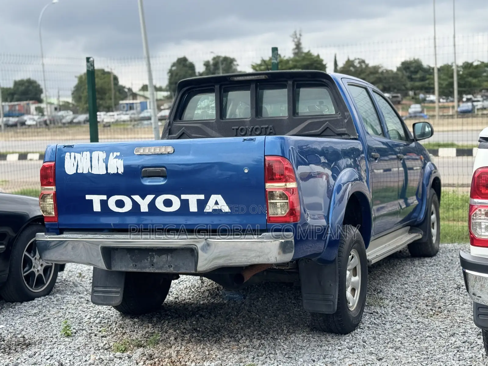 Toyota Hilux 3.0 D-4D 4x4 2013 Blue