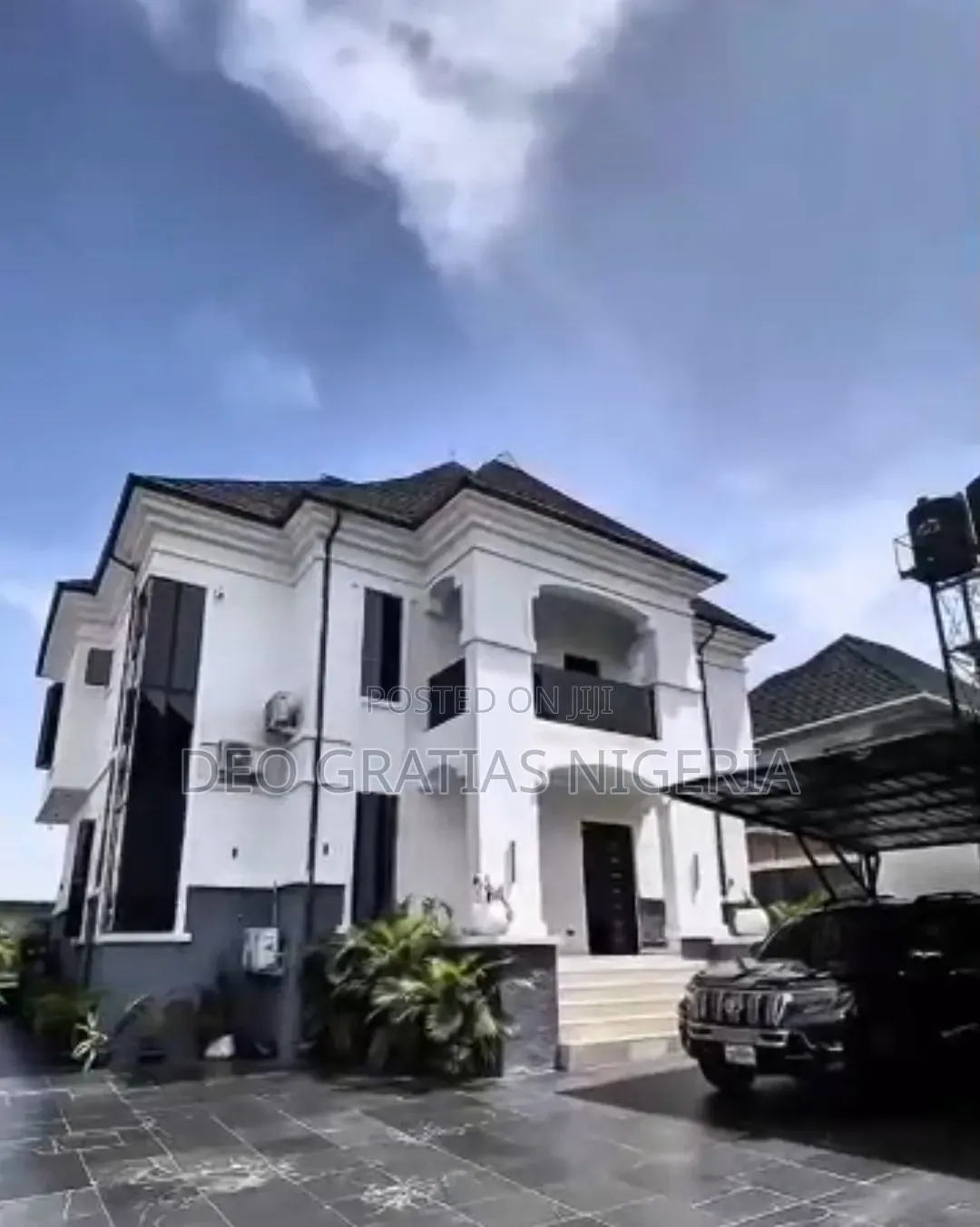 4bdrm Duplex in Voice Of Nigeria, FHA for sale