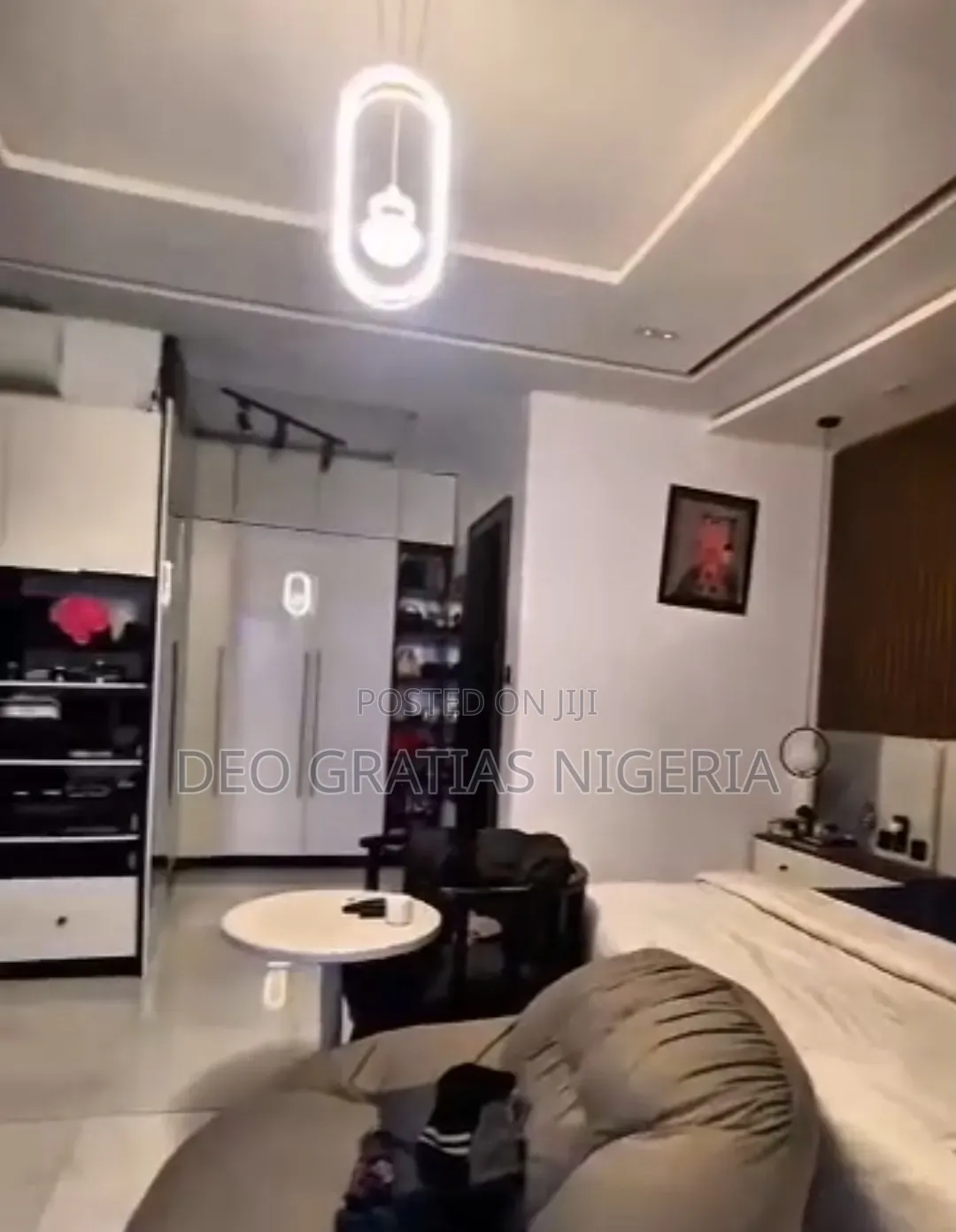4bdrm Duplex in Voice Of Nigeria, FHA for sale