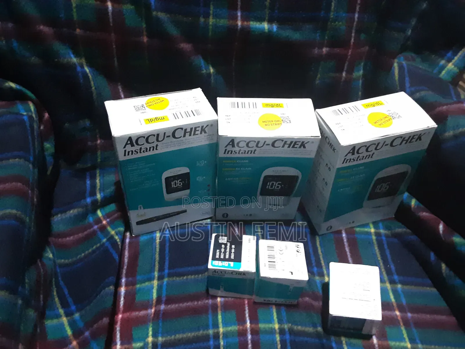 Accu-Check Instant Glucometer Blood Sugar Machine