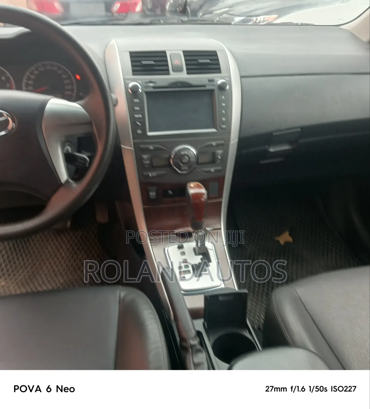 Toyota Corolla 2011 Gray