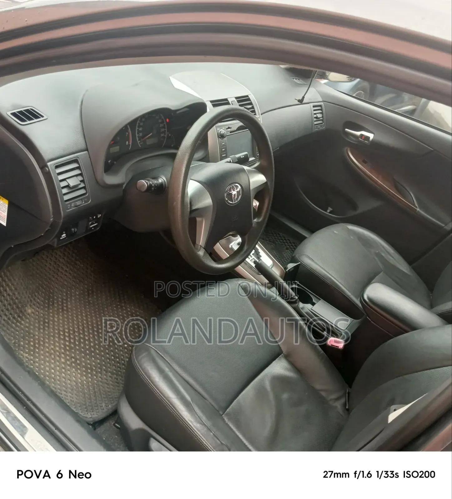 Toyota Corolla 2011 Gray